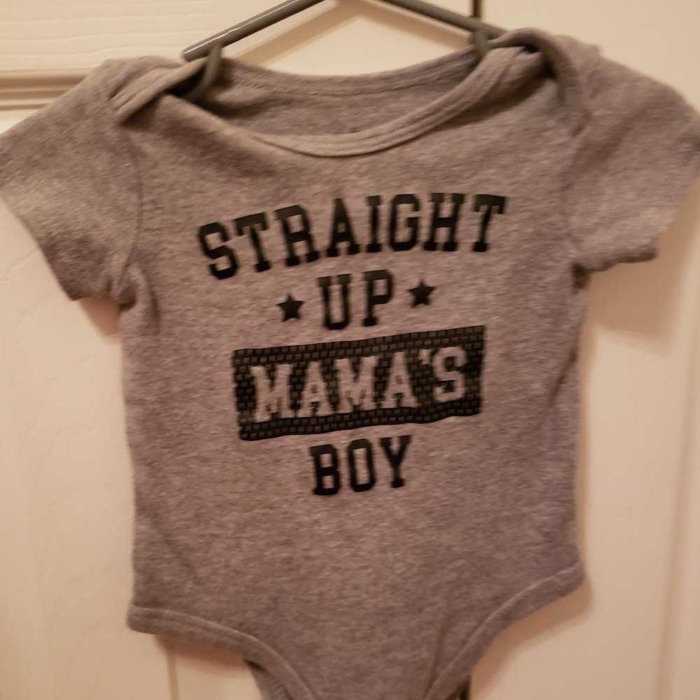 Baby onesie 'straight up mama's boy size 6 months